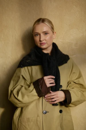 В’язана хустина із вовни мериноса із візерунком