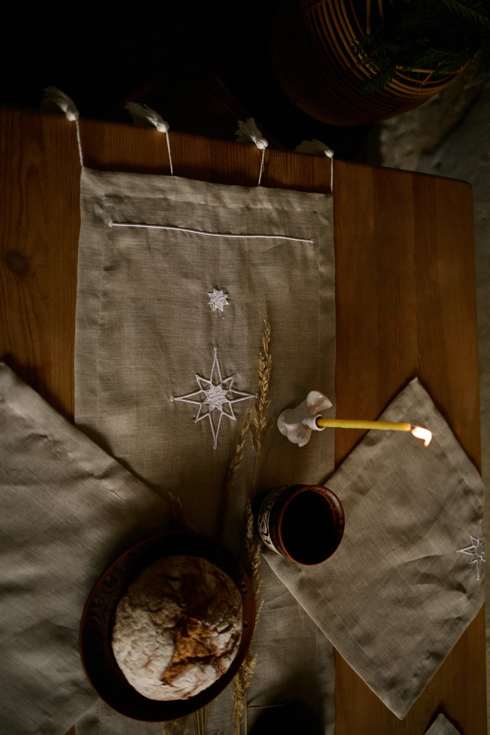 Подарунковий комплект різдвяних ранерів від SERPEN’ бежевий - Зображення 4