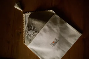 Подарунковий комплект різдвяних ранерів від SERPEN’ бежевий